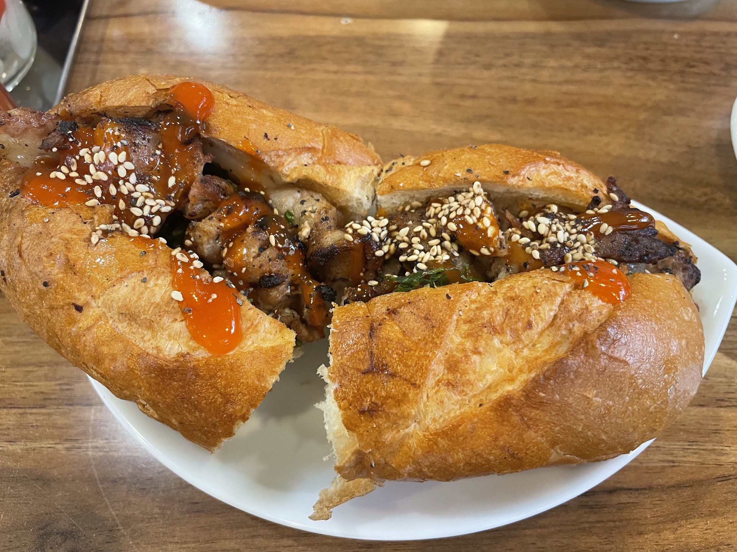 バインミー・炭火焼き豚
